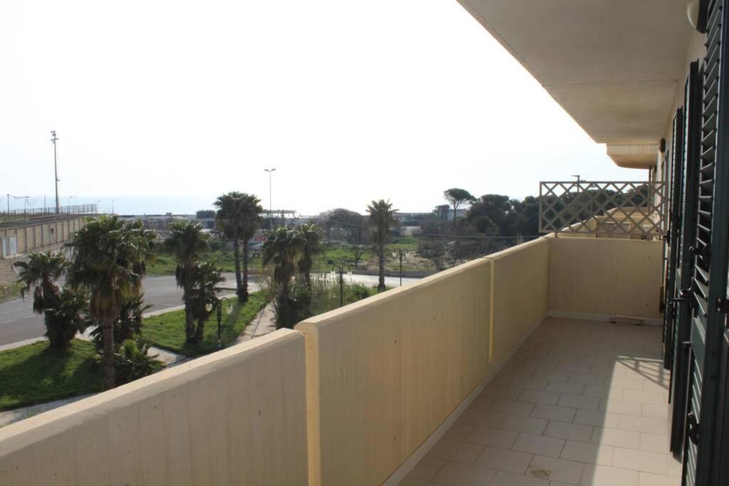 House Nereide, Lovely Apartment Sea View Галиполи Екстериор снимка